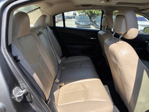 2012 Chrysler 200 Limited