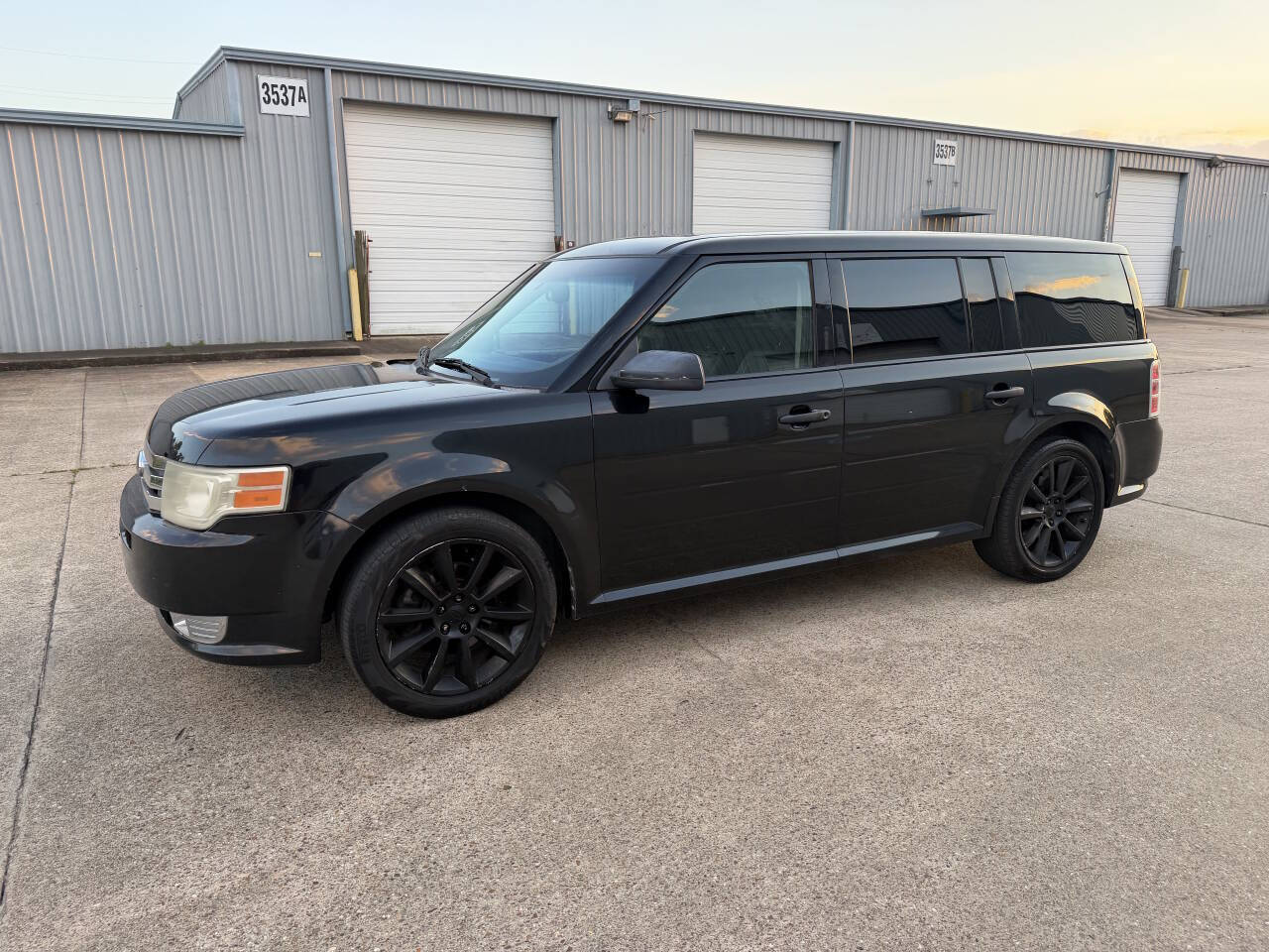 Black 2010 Ford Flex Limited Limited 4dr Crossover 32