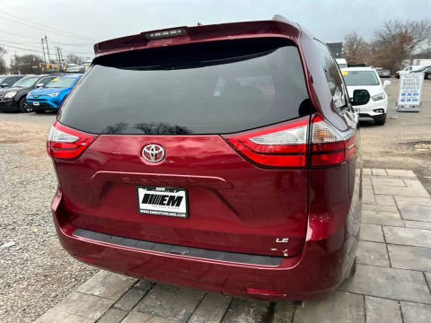 2018 Toyota Sienna
