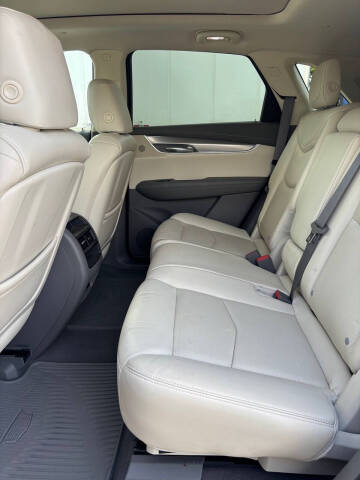 2018 Cadillac XT5 Luxury