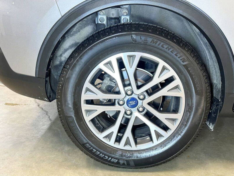 2022 Ford Escape SEL