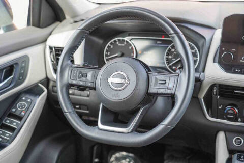 2022 Nissan Rogue SL