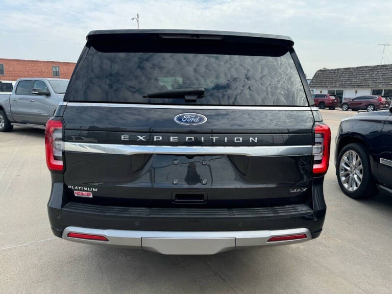 2022 Ford Expedition MAX Platinum
