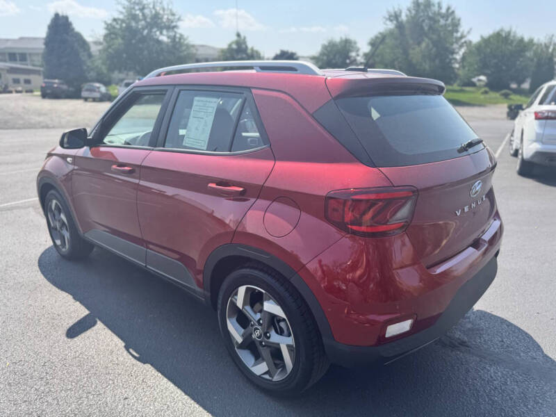 2024 Hyundai Venue SEL