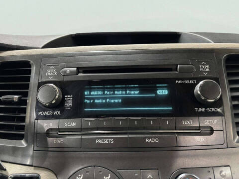 2012 Toyota Sienna LE 8-Passenger