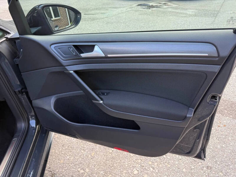 2019 Volkswagen Golf GTI