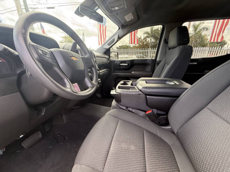 2020 Chevrolet Silverado 1500 Custom