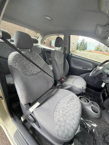2002 Toyota ECHO