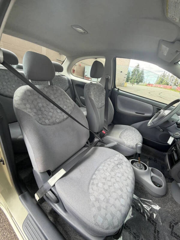 2002 Toyota ECHO