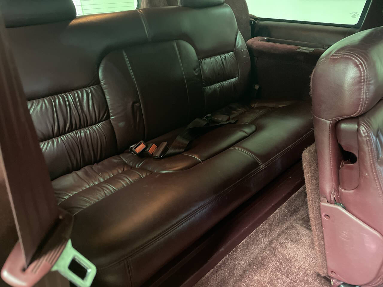 1998 GMC Suburban 34