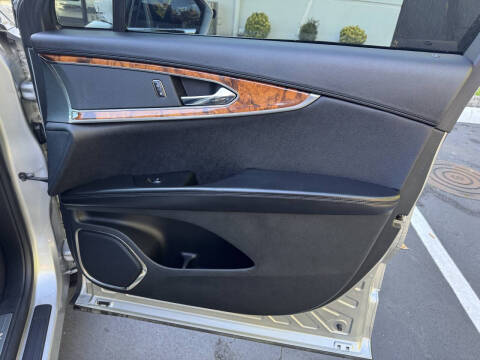 2016 Lincoln MKX Reserve