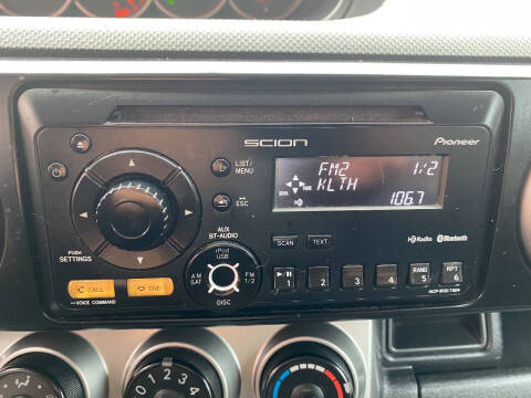 2012 Scion xB Release Series 9.0