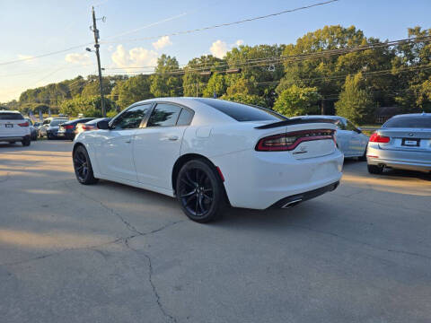 2017 Dodge Charger SE