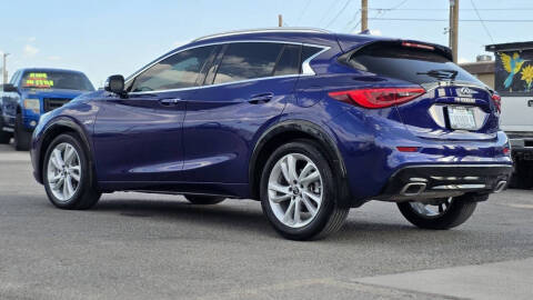2018 Infiniti QX30 Premium