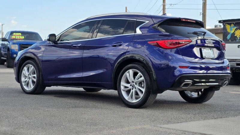 2018 Infiniti QX30 Premium