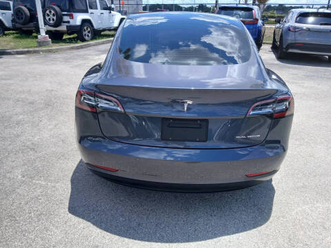 2022 Tesla Model 3 Long Range