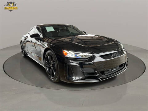 2023 Audi e-tron GT quattro Premium Plus