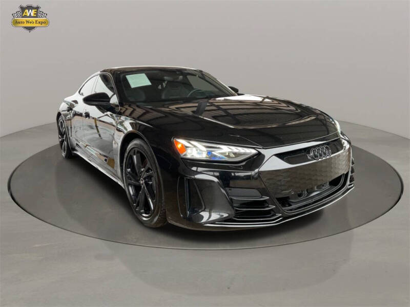 2023 Audi e-tron GT quattro Premium Plus