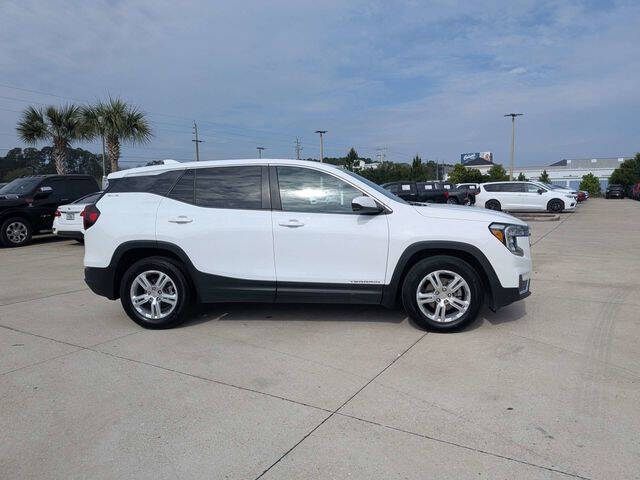 2024 GMC Terrain SLE