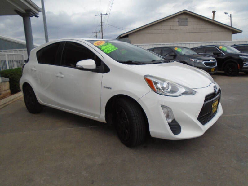 2016 Toyota Prius c Two