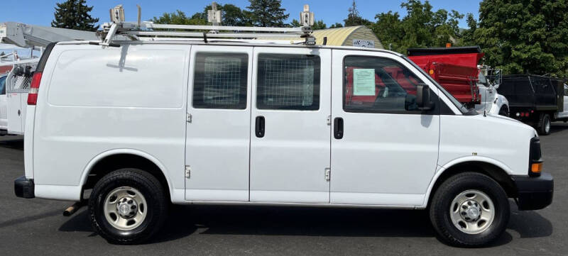 2016 Chevrolet Express 2500