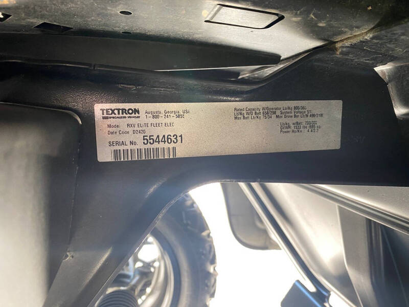2020 E-Z-GO RXV
