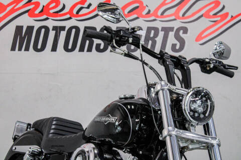 2013 Harley-Davidson Super Glide Custom