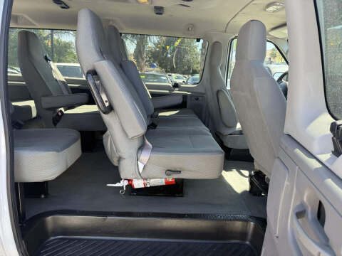 2009 Ford E-Series E-350 SD