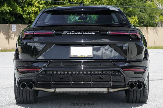 2024 Lamborghini Urus S