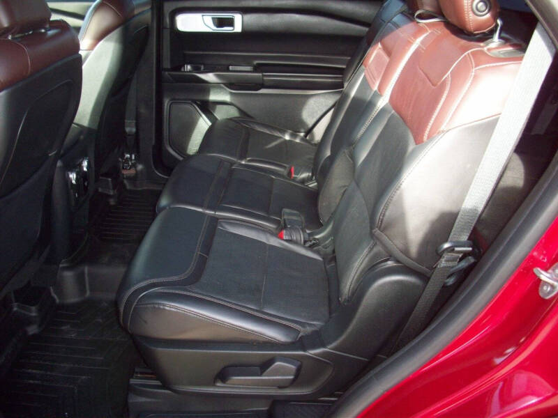 2020 Ford Explorer Platinum