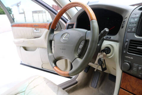 2001 Lexus LS 430