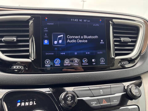 2017 Chrysler Pacifica Touring