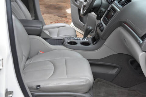 2013 GMC Acadia SLE-2