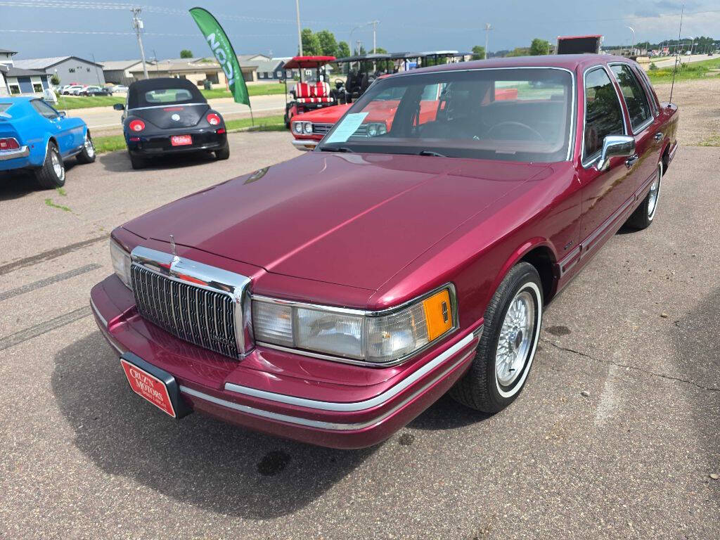 1993 Lincoln Town Car 31