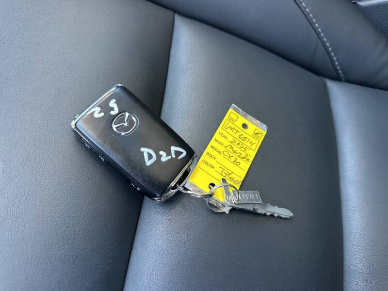 2025 Mazda CX-30 2.5 S Preferred