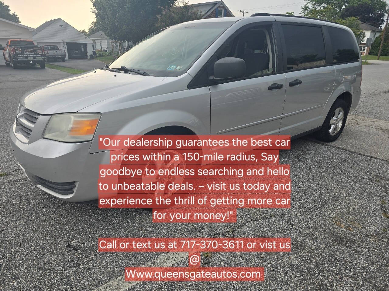 2008 Dodge Grand Caravan for sale at QUEENSGATE AUTO SALES in York, PA