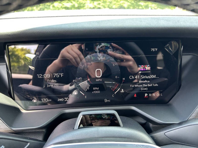 2025 GMC Acadia Denali