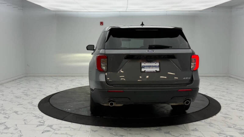 2022 Ford Explorer ST-Line