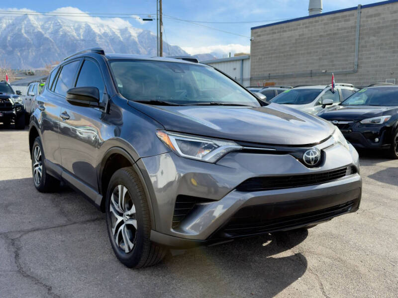 2018 Toyota RAV4 LE
