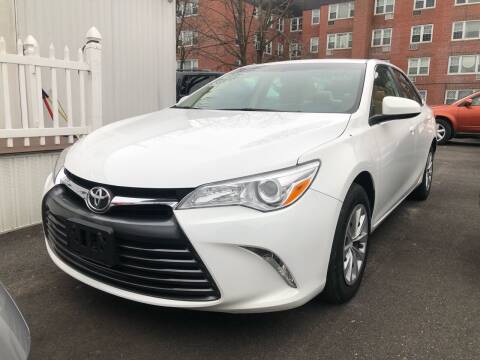 2016 Toyota Camry for sale at OFIER AUTO SALES in Freeport NY