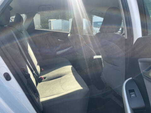 2012 Toyota Prius Three