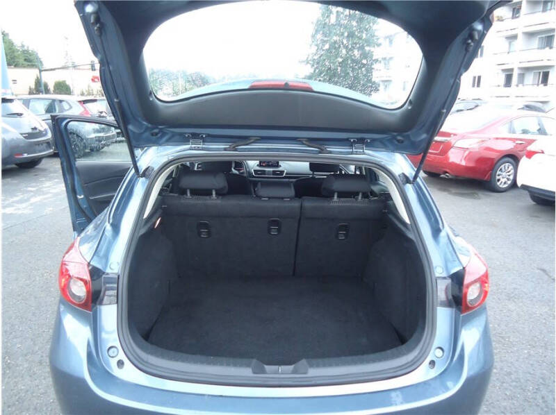 2014 Mazda MAZDA3 i Touring