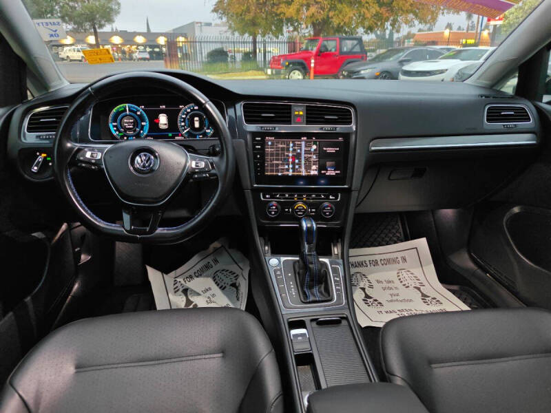 2019 Volkswagen e-Golf SEL Premium