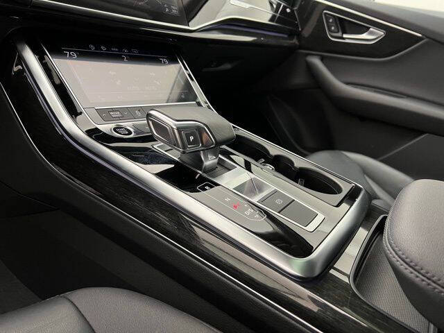 2022 Audi Q7 quattro Premium Plus 55 TFSI