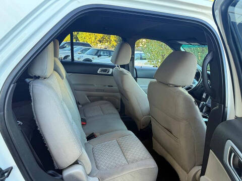 2011 Ford Explorer XLT