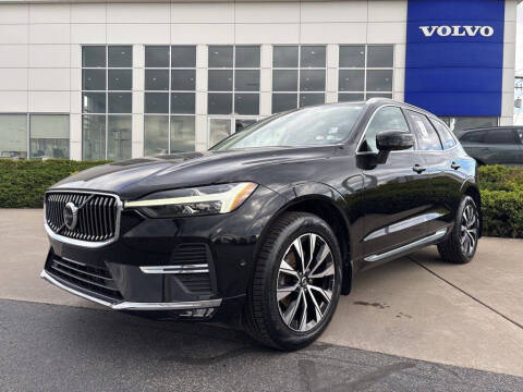 2023 Volvo XC60 B5 Plus Bright Theme