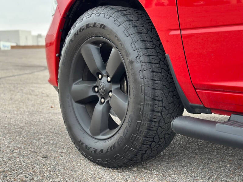 2017 RAM 1500 Express