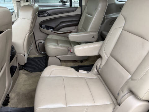 2015 Chevrolet Suburban LT