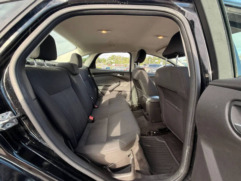 2017 Ford Focus SE