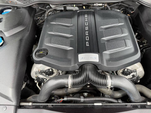 2015 Porsche Cayenne S